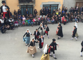 Els Estelladors i la Colla Gegantera de Prats de Lluçanès a l’Aplec Internacional de Perpinyà