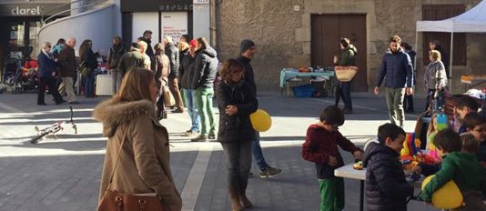 Èxit del 1r mercat de 2a mà