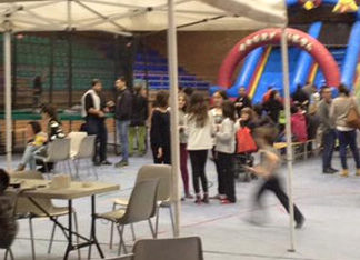 Més de 400 persones passen pel Juguem a Prats 2015