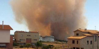 Prats en estat de prealerta per l’incendi forestal a Sant Feliu Sasserra