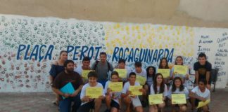 La 3a edició del Voluntariat Jove dona vida a la plaça Perot Rocaguinarda
