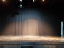 S’han renovat les cortines de la Sala Polivalent de Prats