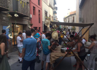 L’Obrim de Nit omple de festa i comerç el centre de Prats