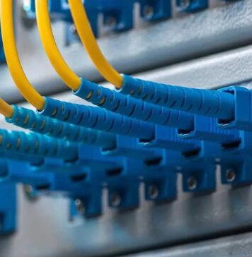 Goufone exposa el desplegament de la fibra òptica a Prats de Lluçanès