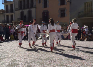 Es busquen persones voluntàries per tornar a dansar el Ball dels Romeus per Carnestoltes