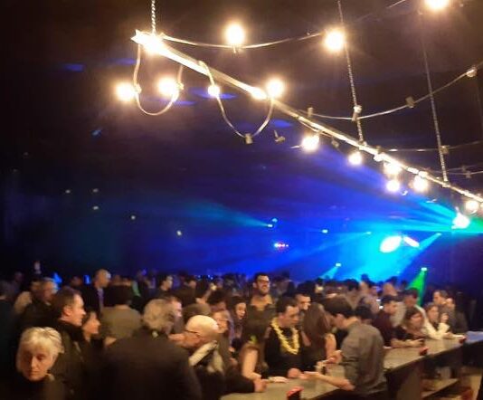 700 persones omplen el pavelló en la revifada revetlla de Cap d’Any