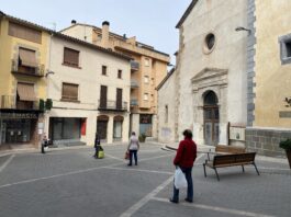 La farmàcia de Prats comença a distribuir mascaretes sanitàries