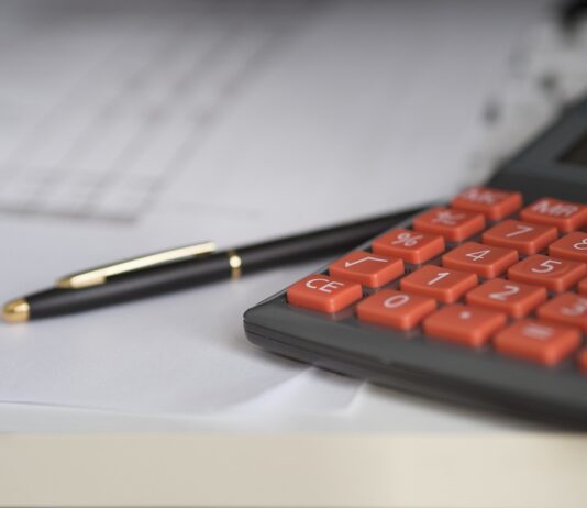 S’obre la convocatòria d’ajuts per a la creació i modernització d’establiments comercials