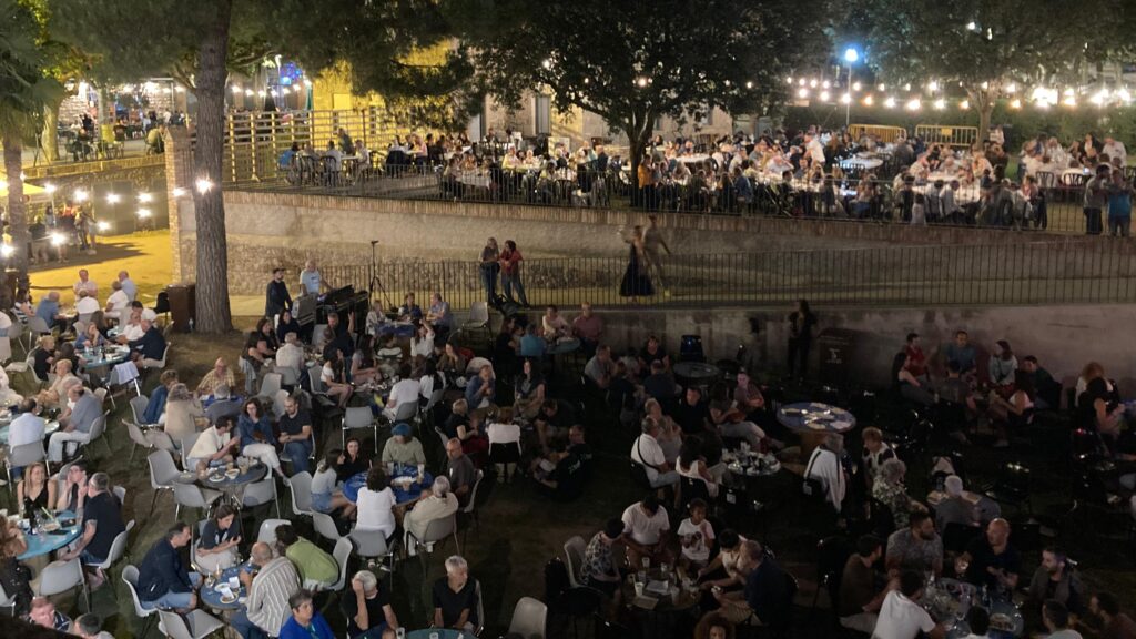 La Fira de Sant Jaume omple Prats de Lluçanès de cultura popular, gastronomia de proximitat, comerç local i patrimoni