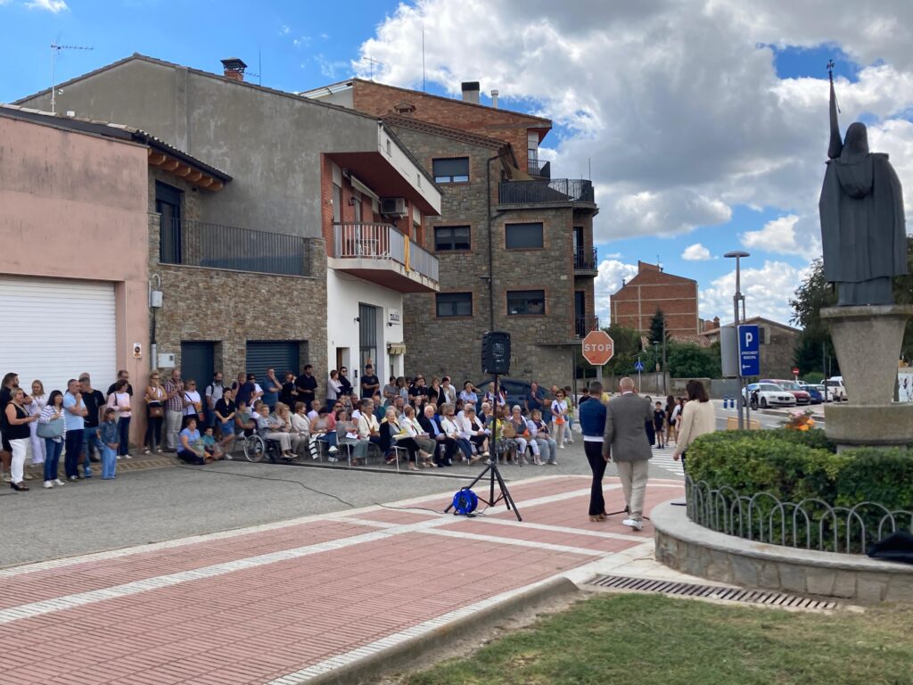 Prats celebra la Diada Nacional de Catalunya amb un acte al monument de Rafael Casanova