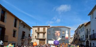 Prats de Lluçanès vibra amb un Carnestoltes ple de color, creativitat i germanor